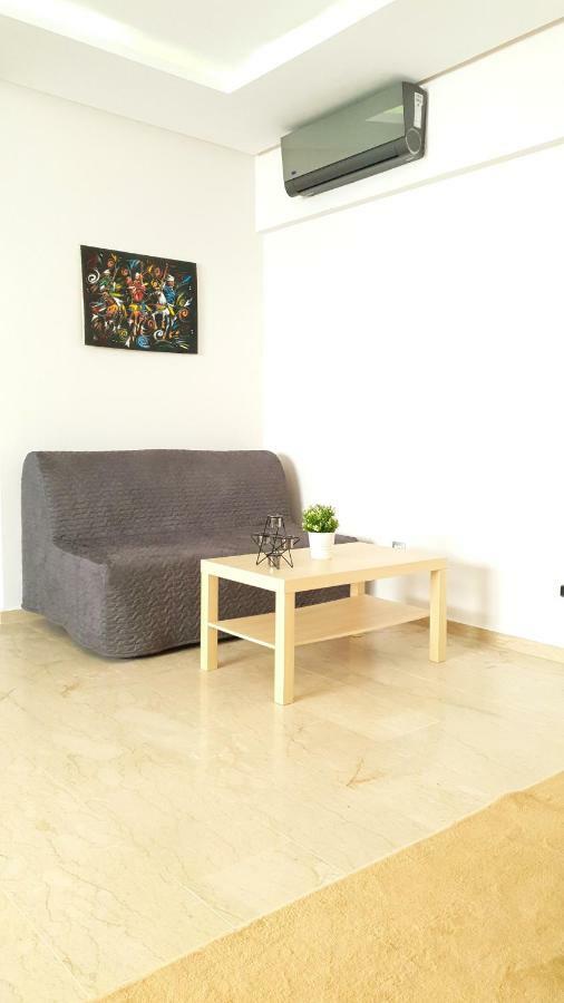 Appartement Au Centre De Mohammedia, A 2Mn De La Plage Exterior photo